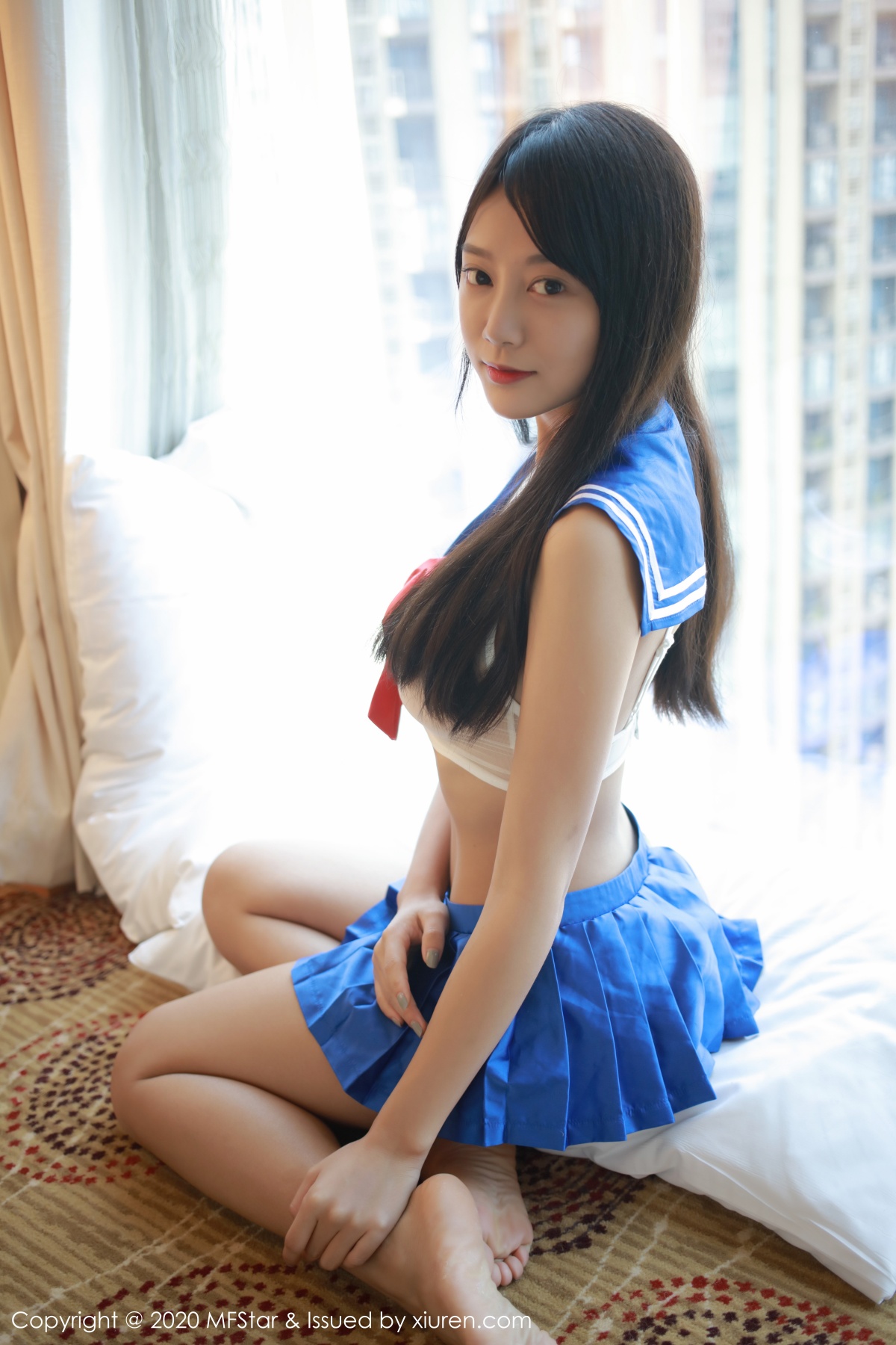 模范学院 [MFStar] 2020.03.11 VOL.285 何嘉颖